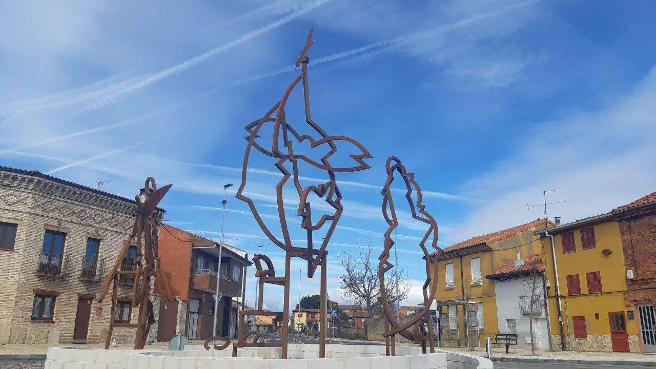 Plaza de Espa&ntilde;a de Armunia. 