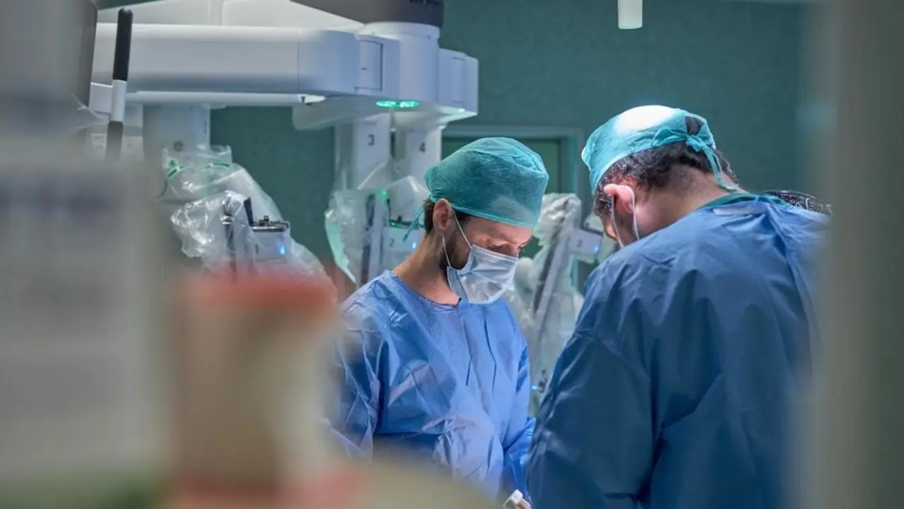CCOO Ense&ntilde;anza mostr&oacute; este martes su &ldquo;rechazo frontal&rdquo; a la apertura de un centro universitario privado promovido por HM Hospitales en Le&oacute;n.