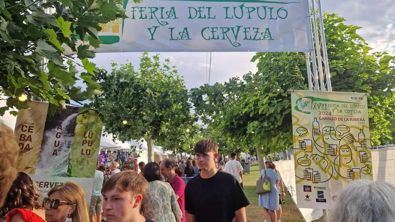 Feria del L&uacute;pulo y la Cerveza en Carrizo