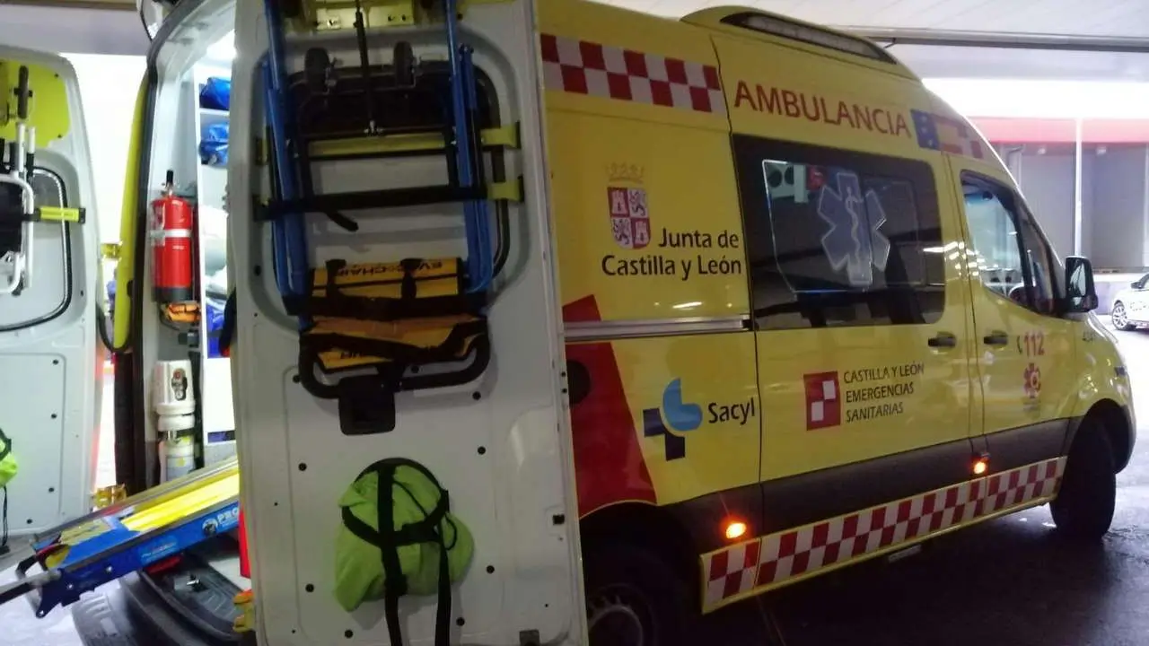 Imagen de una ambulancia en urgencias