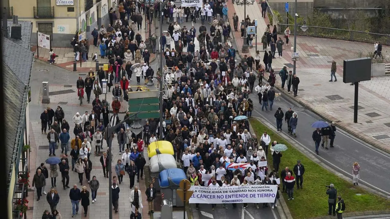 La plataforma Oncobierzo ha conseguido movilizar a la comarca por una sanidad p&uacute;blica de calidad. | ICAL