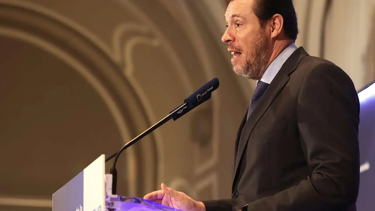 Juan L&aacute;zaro. ICAL. El ministro de Transportes y Movilidad Sostenible, &Oacute;scar Puente, durante su intervenci&oacute;n en el desayuno informativo de Nueva Econom&iacute;a F&oacute;rum.