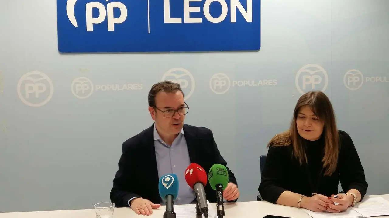 El abogado leon&eacute;s Ricardo Gavilanes, en una imagen de archivo de una rueda de prensa del PP de Le&oacute;n.