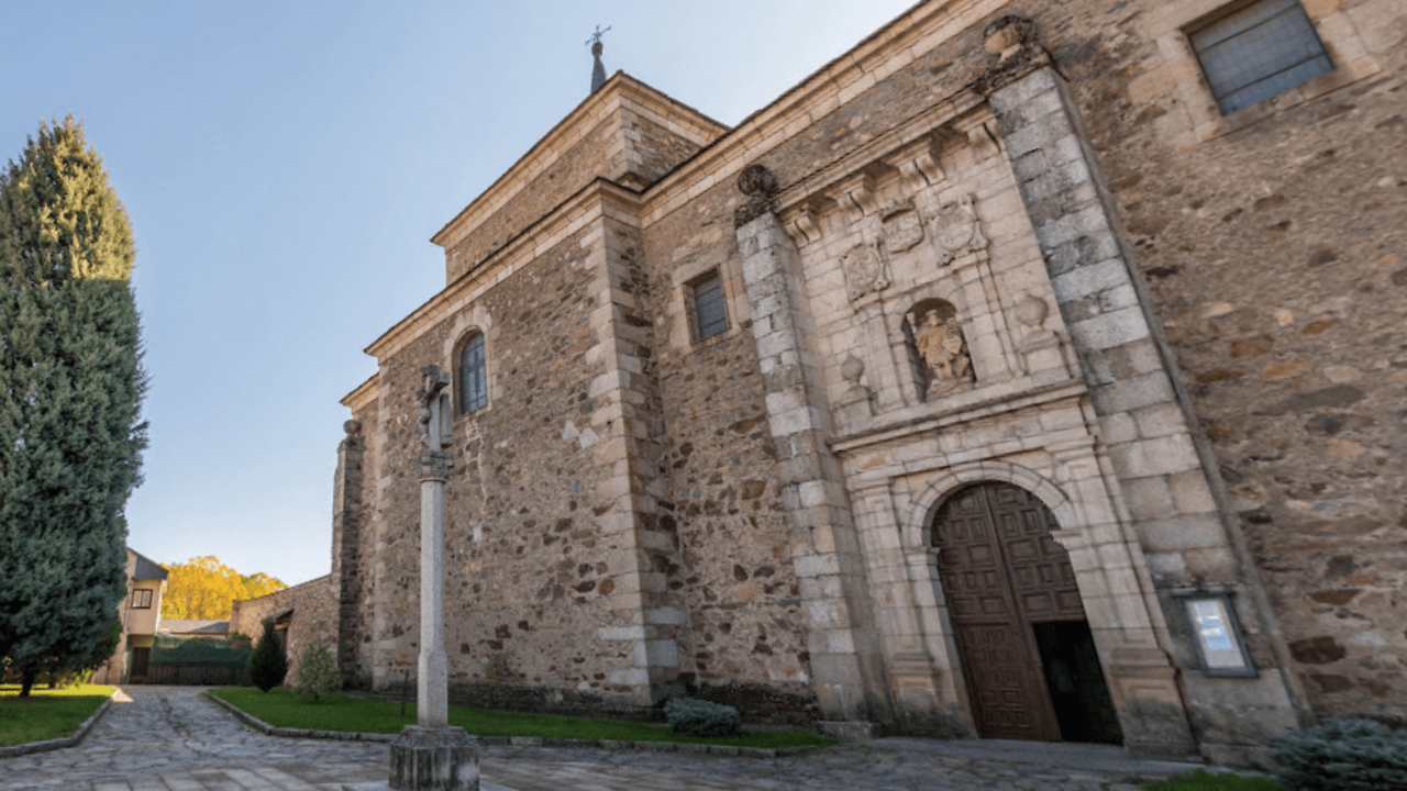 Monasterio de San Miguel de las Due&ntilde;as.