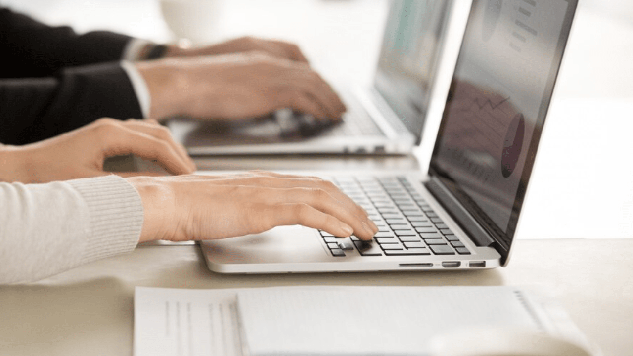 La titulaci&oacute;n es el &uacute;nico grado que la ULE imparte en modalidad online.