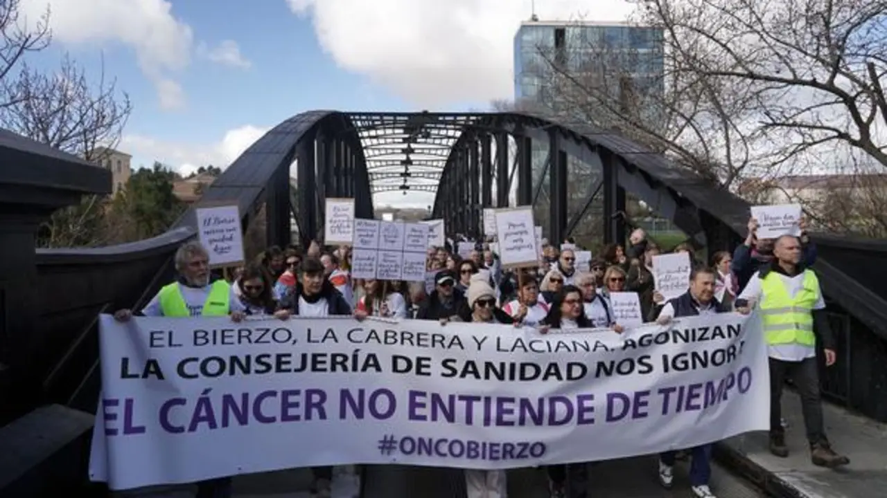Manifestaci&oacute;n de Oncobierzo en Valladolid // Rub&eacute;n Cacho