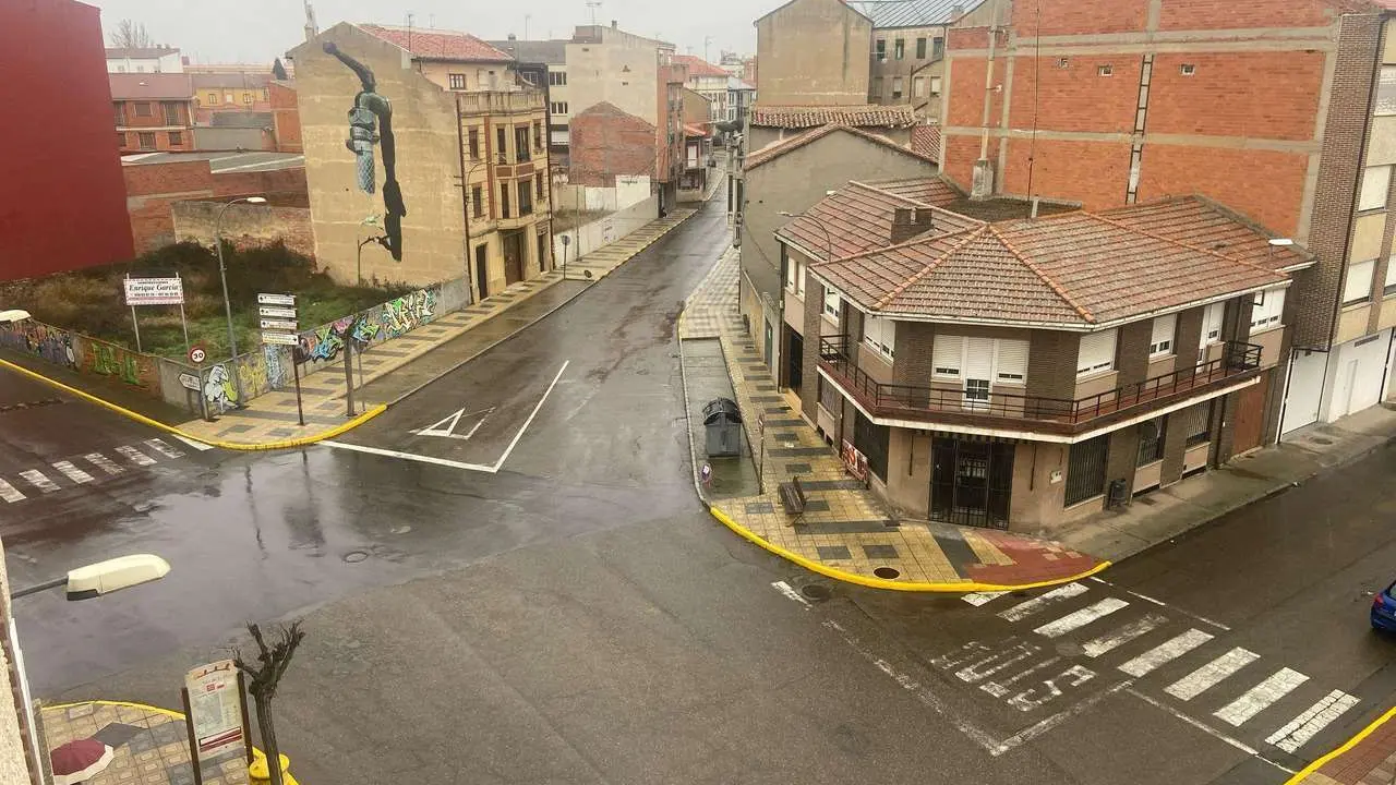 La calle Labradores de La Ba&ntilde;eza no ver&aacute; salir a los participantes del desfile.