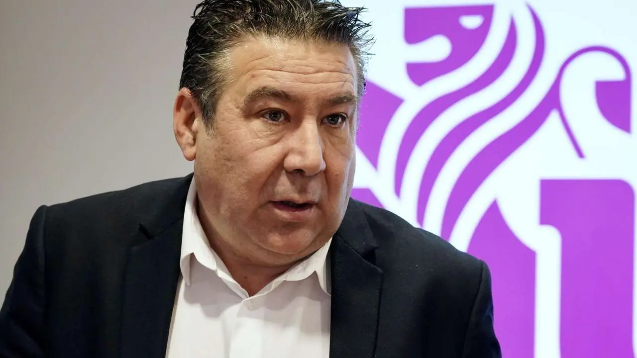 Campillo - Los procuradores de UPL en las Cortes de Castilla y Le&oacute;n, Luis Mariano Santos, Alicia Gallego y Jos&eacute; Ram&oacute;n Garc&iacute;a presentan la moci&oacute;n que llevan a esta sesi&oacute;n plenaria
