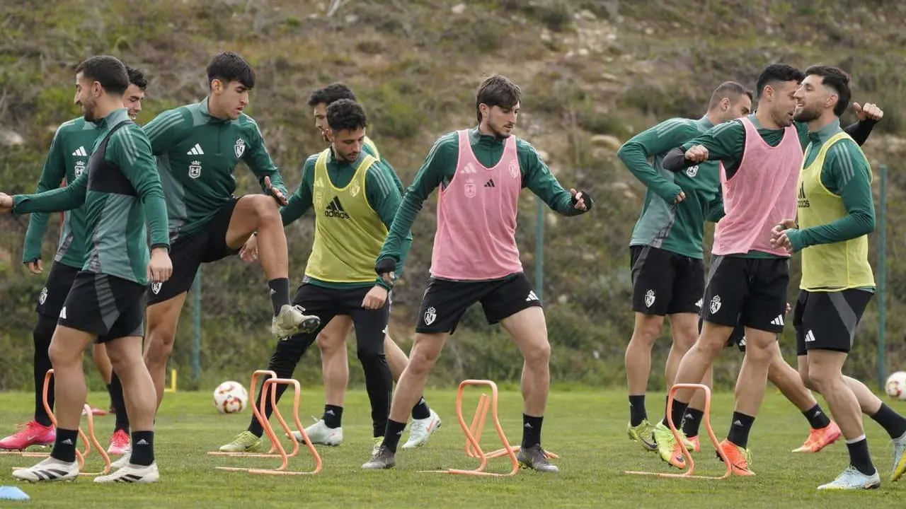 Entrenamiento de la SD Ponfefrradina previo al derbi de los Ancares ante el Lugo. / SD PONFERRADINA 