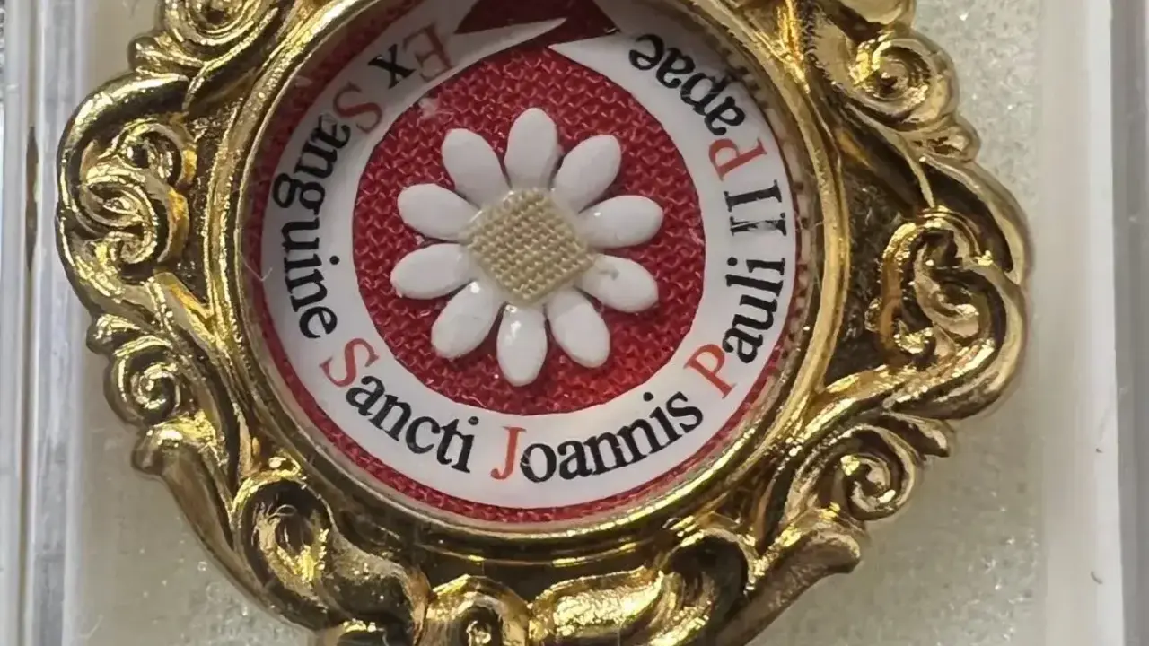 Imagen de la reliqu&iacute;a de San Juan Pablo II.
