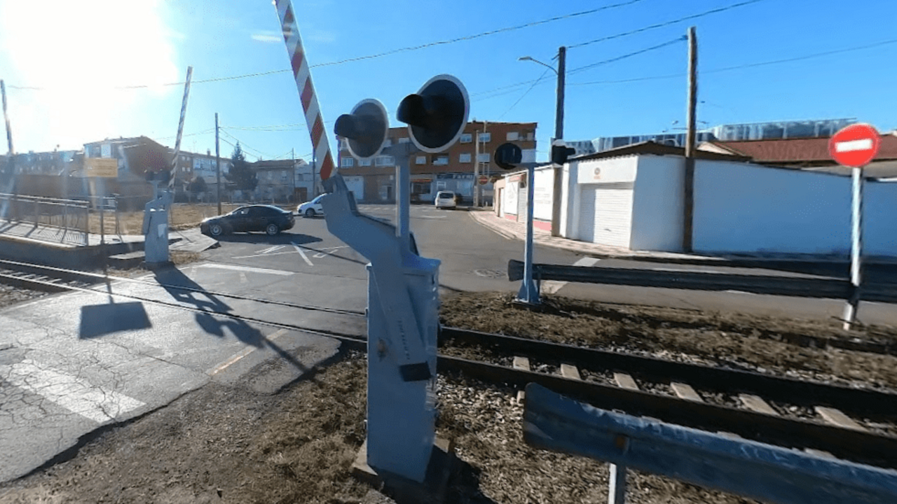 Paso a nivel en Villaquilambre