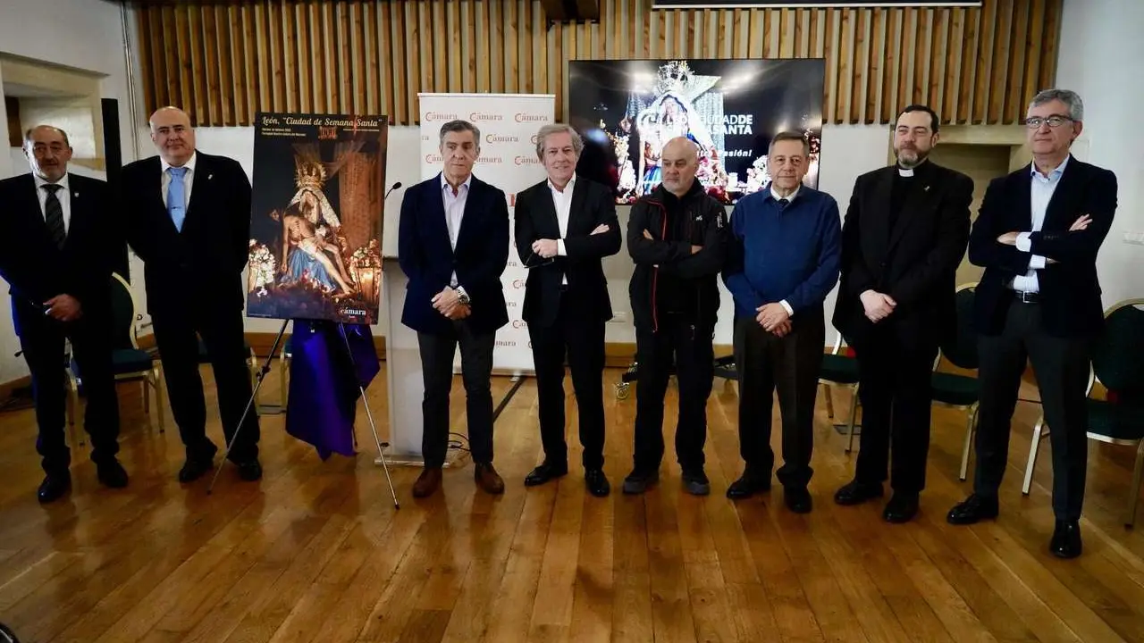 Campillo. ICAL. El presidente de la C&aacute;mara de Comercio de Le&oacute;n, Javier Vega, presenta la tradicional campa&ntilde;a de promoci&oacute;n y difusi&oacute;n de la Semana Santa.