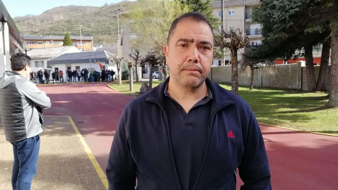 El exminero Antonio Fern&aacute;ndez relata con tristeza c&oacute;mo eran los mineros fallecidos 