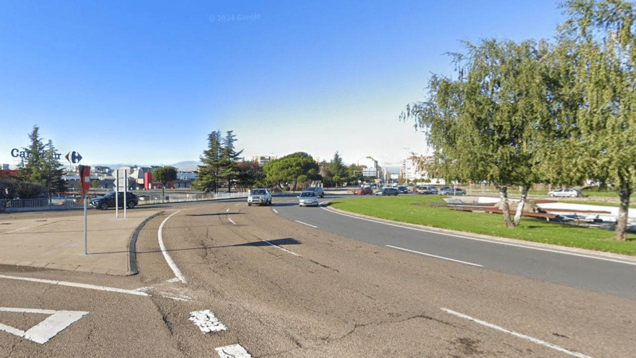 Restricciones de tr&aacute;fico en la glorieta de la avenida Europa con LE-20 por arreglos del pavimento