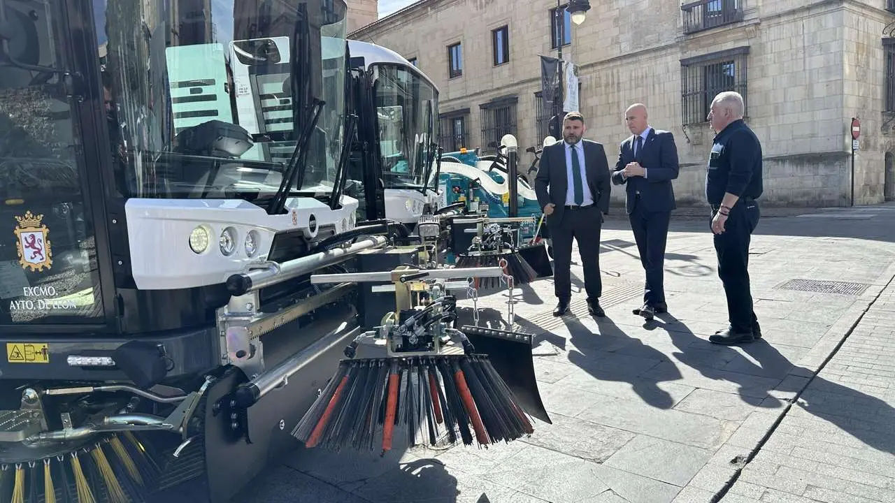 Nuevas herramienta de limpieza del Ayuntamiento de Le&oacute;n