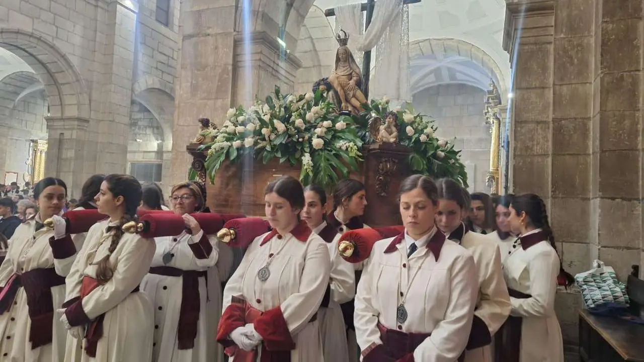 Procesi&oacute;n del Rosario de la Pasi&oacute;n. Iglesia de San Marcelo