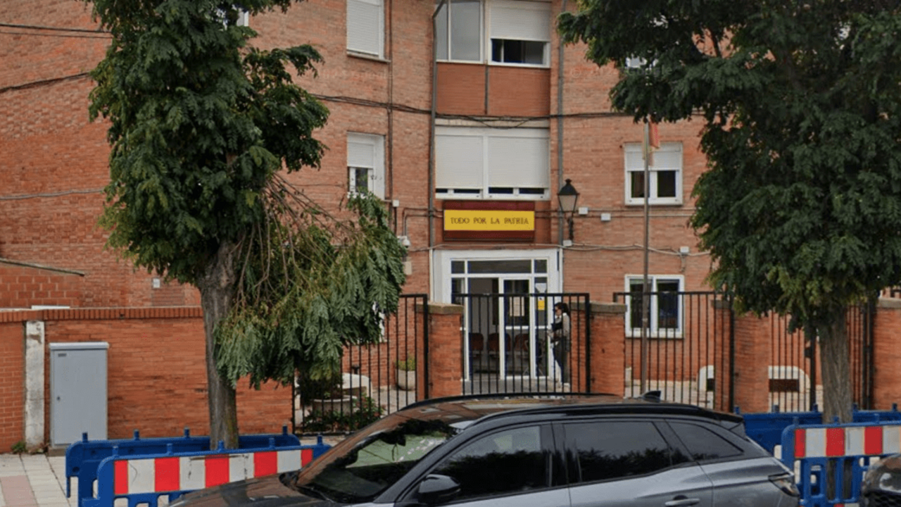 Puesto de la Guardia Civil en Armunia, Le&oacute;n.