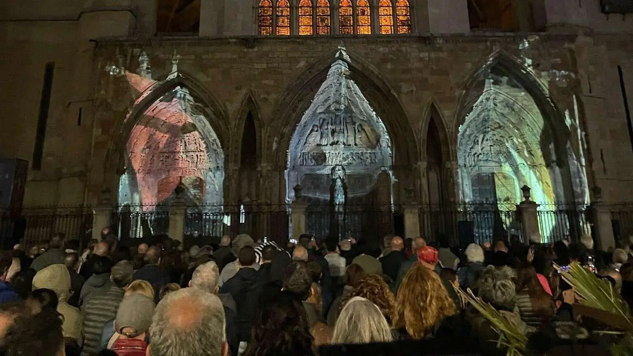 Proyecciones nocturnas en la Catedral de Le&oacute;n.