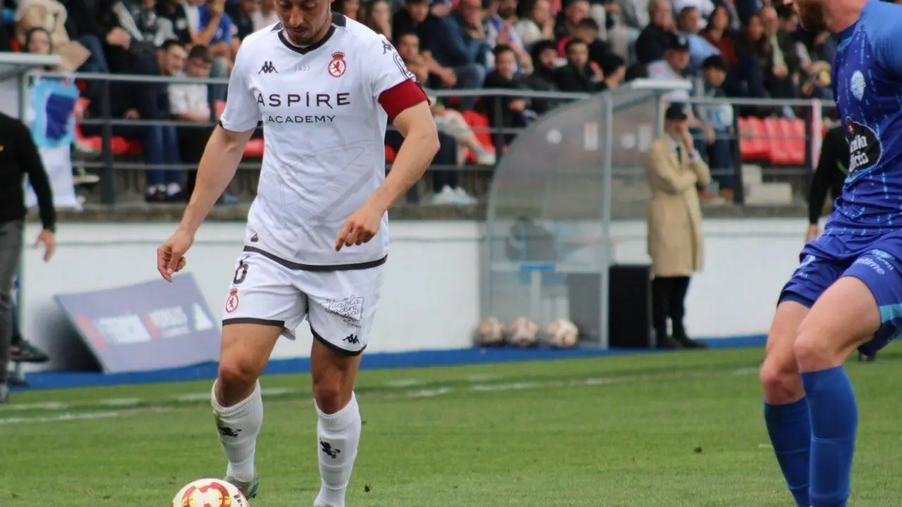 Un momento el partido de la CUltural ante el Ourense. / CyDLeonesa