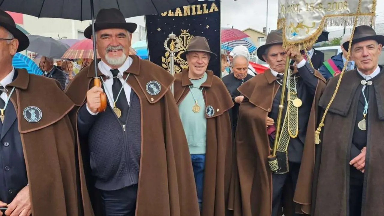 La romer&iacute;a del Voto a la Virgen del Camino volvi&oacute; a cumplir. / LE&Oacute;N24HORAS 
