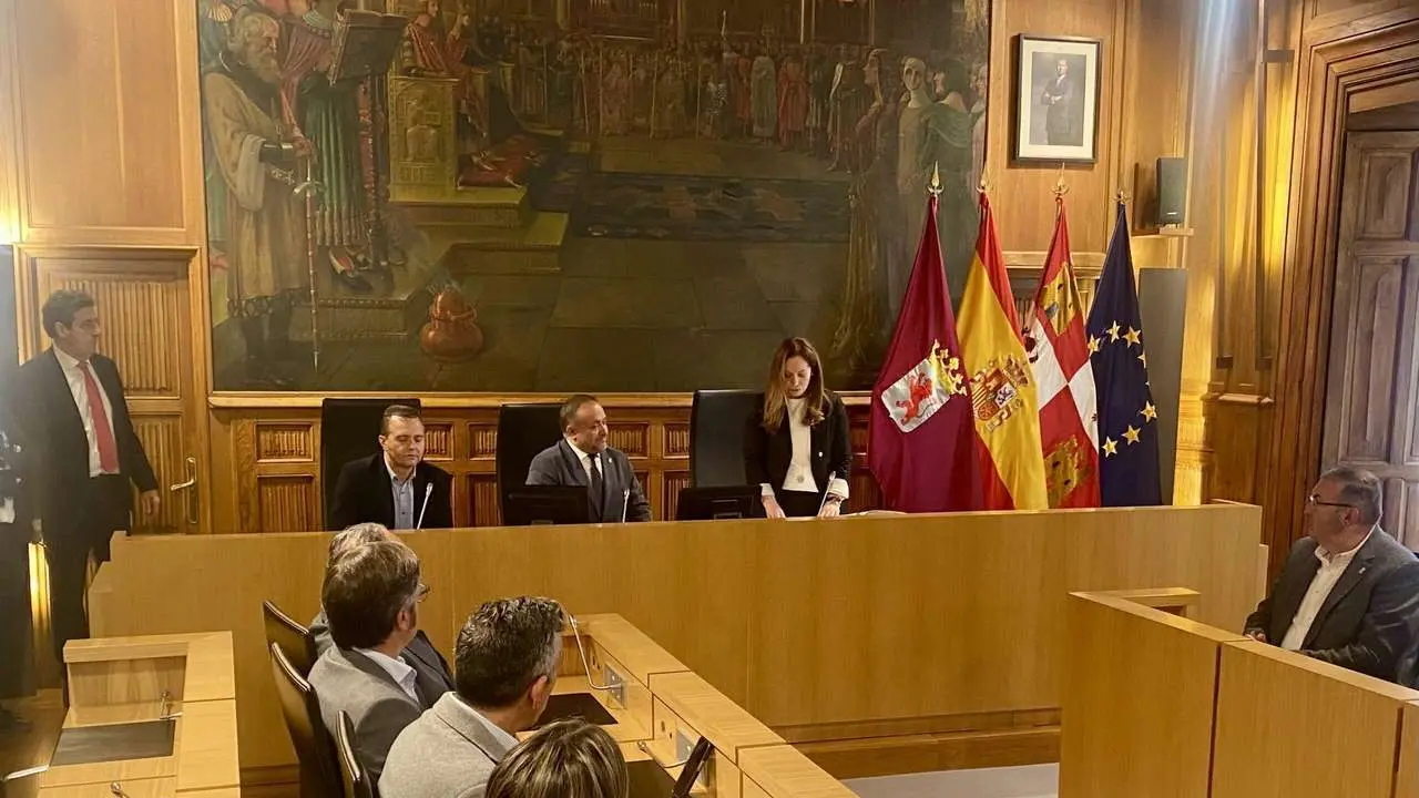 Toma de posesi&oacute;n de la nueva secretaria general de la Diputaci&oacute;n de Le&oacute;n