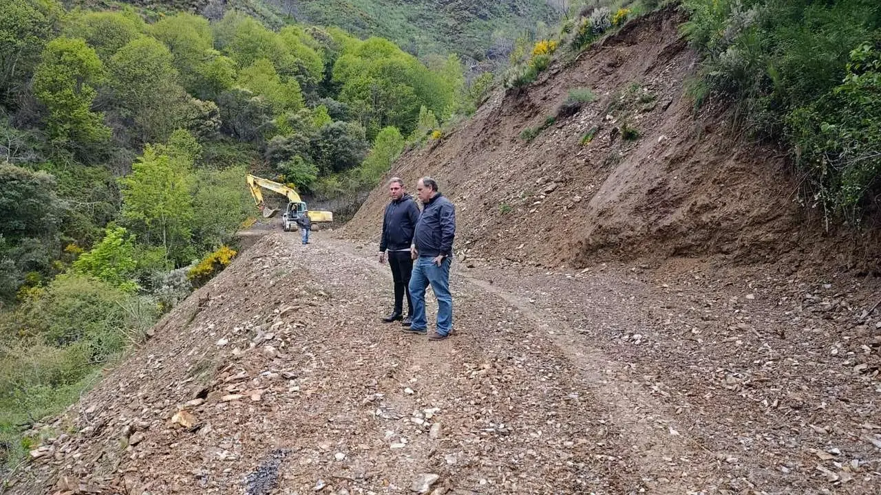 Acceso Santa Luc&iacute;a de Valdueza Ayuntamiento de Ponferrada