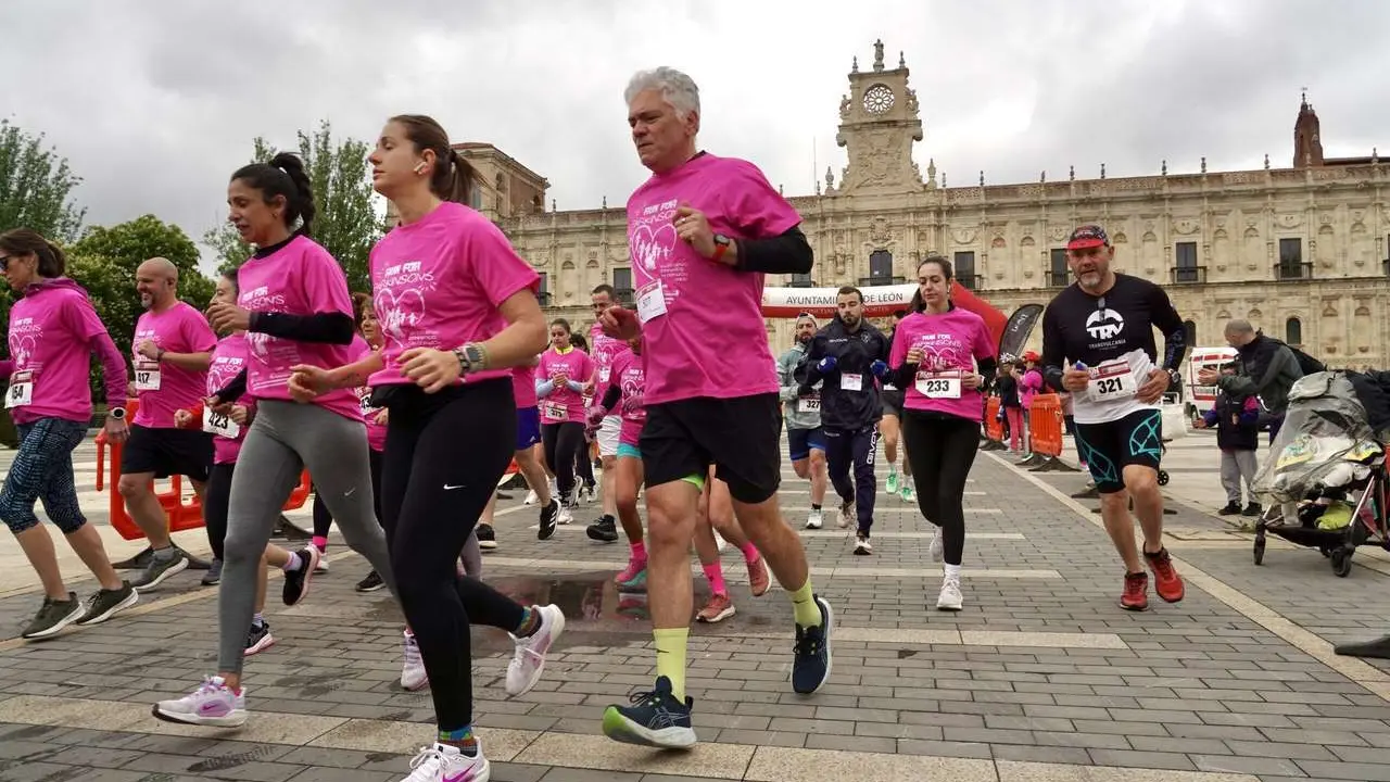 Campillo. ICAL. Le&oacute;n acoge la quinta edici&oacute;n de la carrera solidaria con motivo del D&iacute;a Mundial de la Enfermedad de Parkinson.