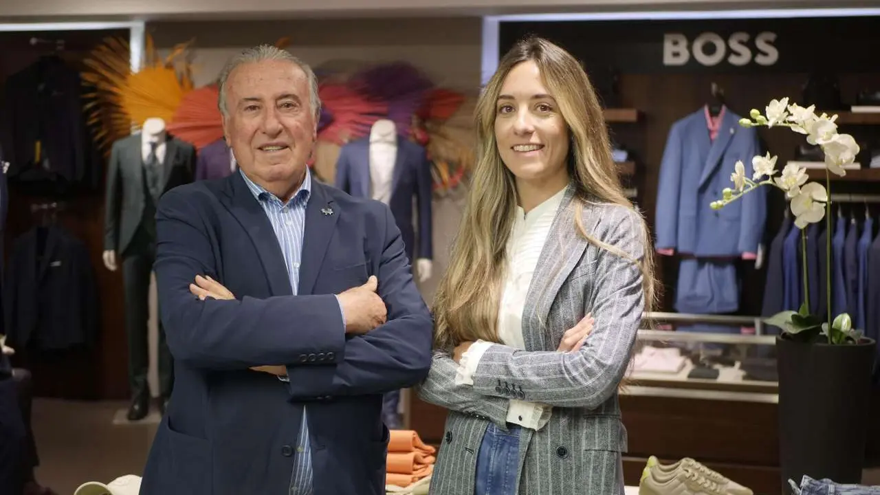 Alfredo y Paula Mart&iacute;nez de Adam&acute;s