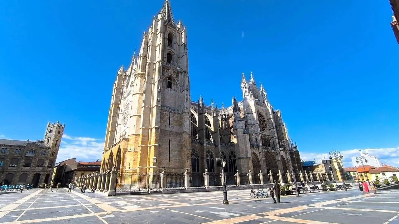 Le&oacute;n24horas