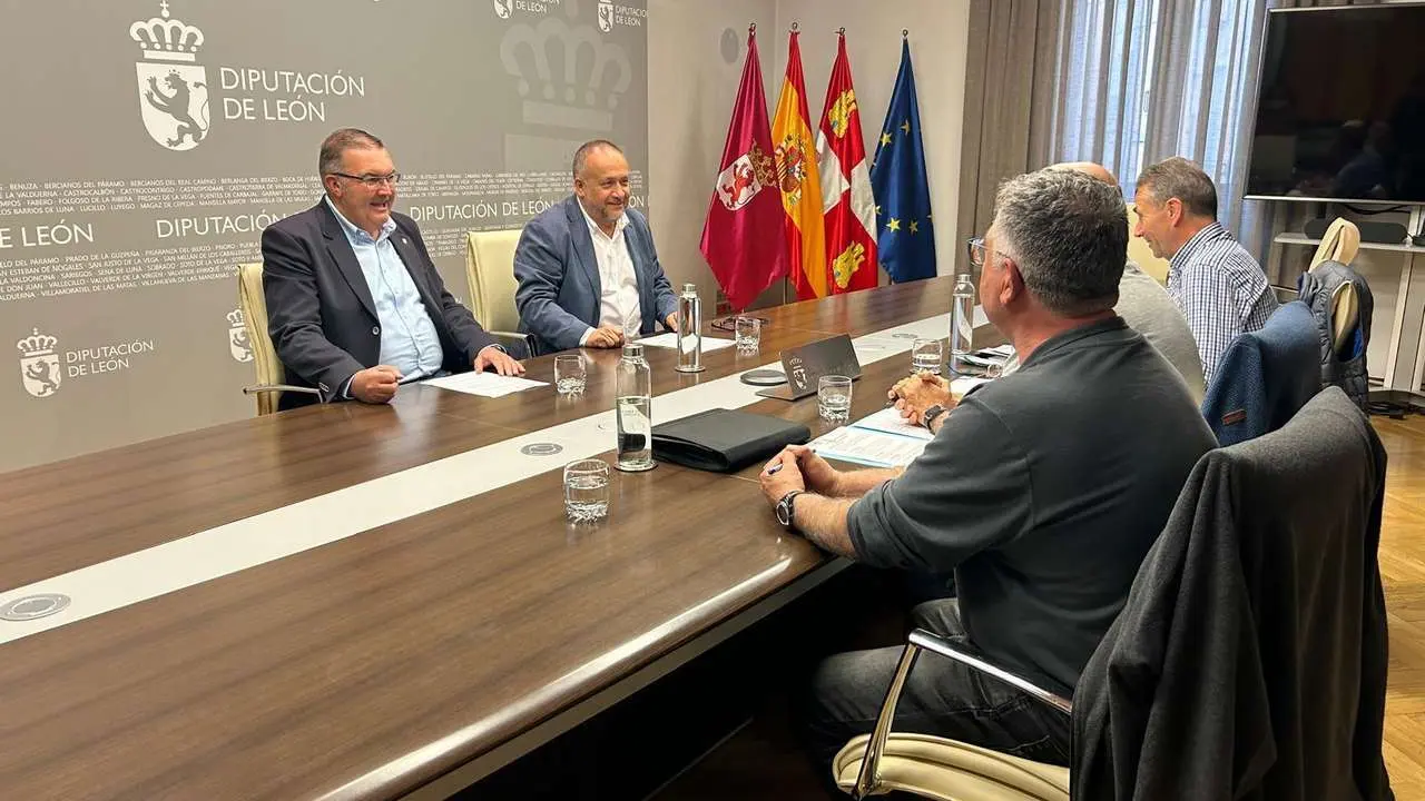La Diputaci&oacute;n traslada su &ldquo;apoyo total&rdquo; a los trabajadores de la Azucarera de La Ba&ntilde;eza ante el anuncio de ERE