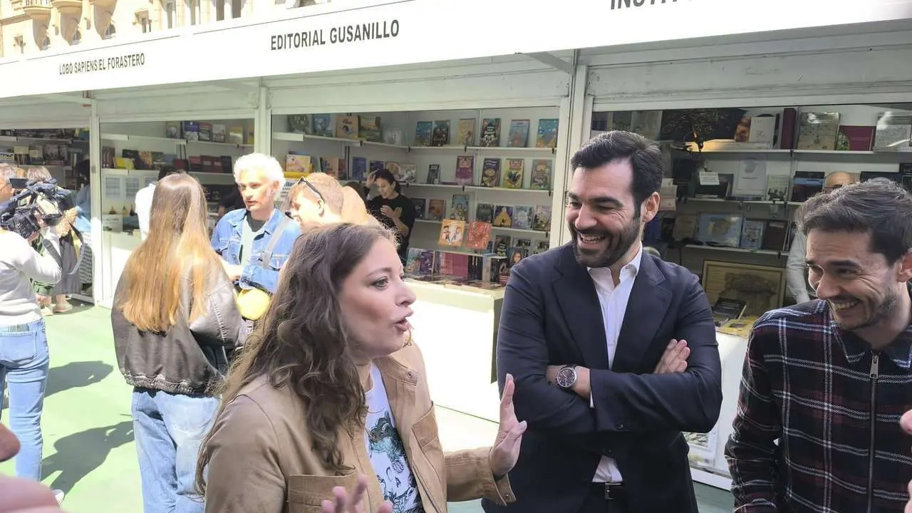 David Fern&aacute;ndez, portavoz del PP en el Ayuntamiento de Le&oacute;n, junto a Ester Mu&ntilde;oz.