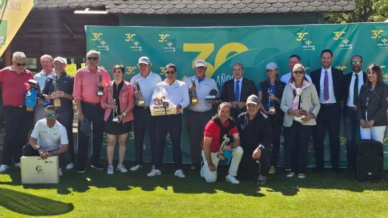 M&aacute;s de 80 jugadores participan en el V Torneo de Golf Banca Privada Caja Rural en Le&oacute;n