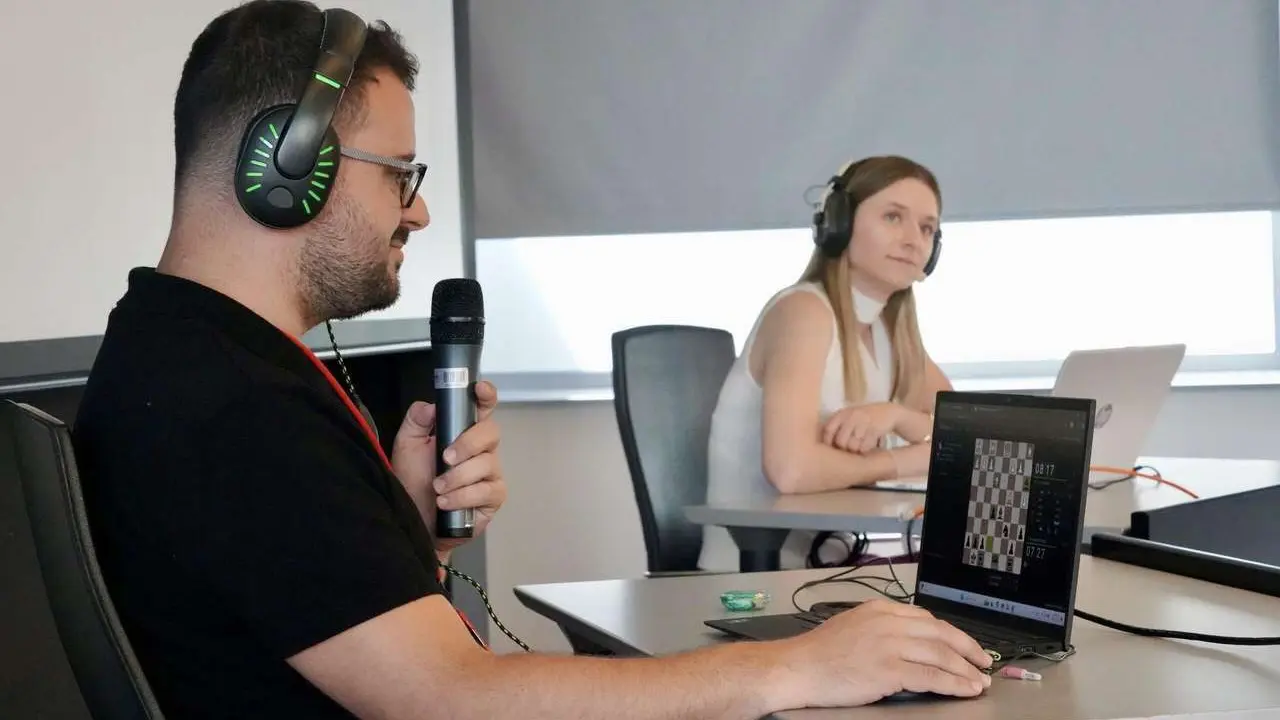 Campillo. ICAL. Simulaci&oacute;n de una partida y ataque de fuerza bruta en la III Jornada de Ajedrez, Inteligencia Artificial y Ciberseguridad.