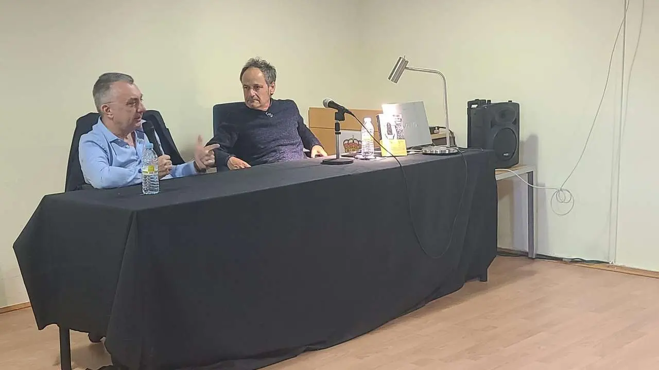 Manuel Vilas en San Feliz de Torio. Le&oacute;n24horas. 