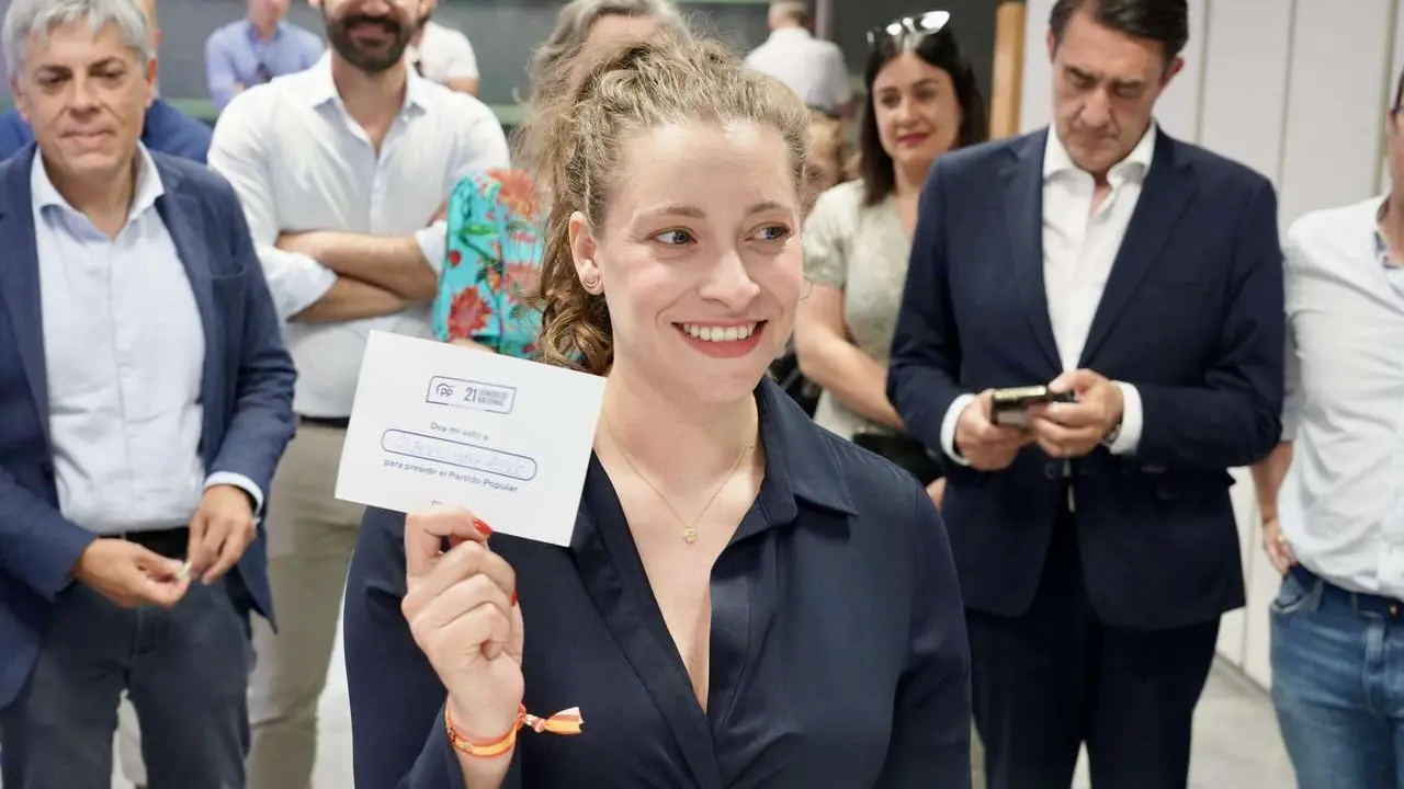 La presidenta del Partido Popular de Le&oacute;n y vicesecretaria nacional de Sanidad y Educaci&oacute;n, Ester Mu&ntilde;oz, ser&aacute; la nueva portavoz del PP en el Congreso.