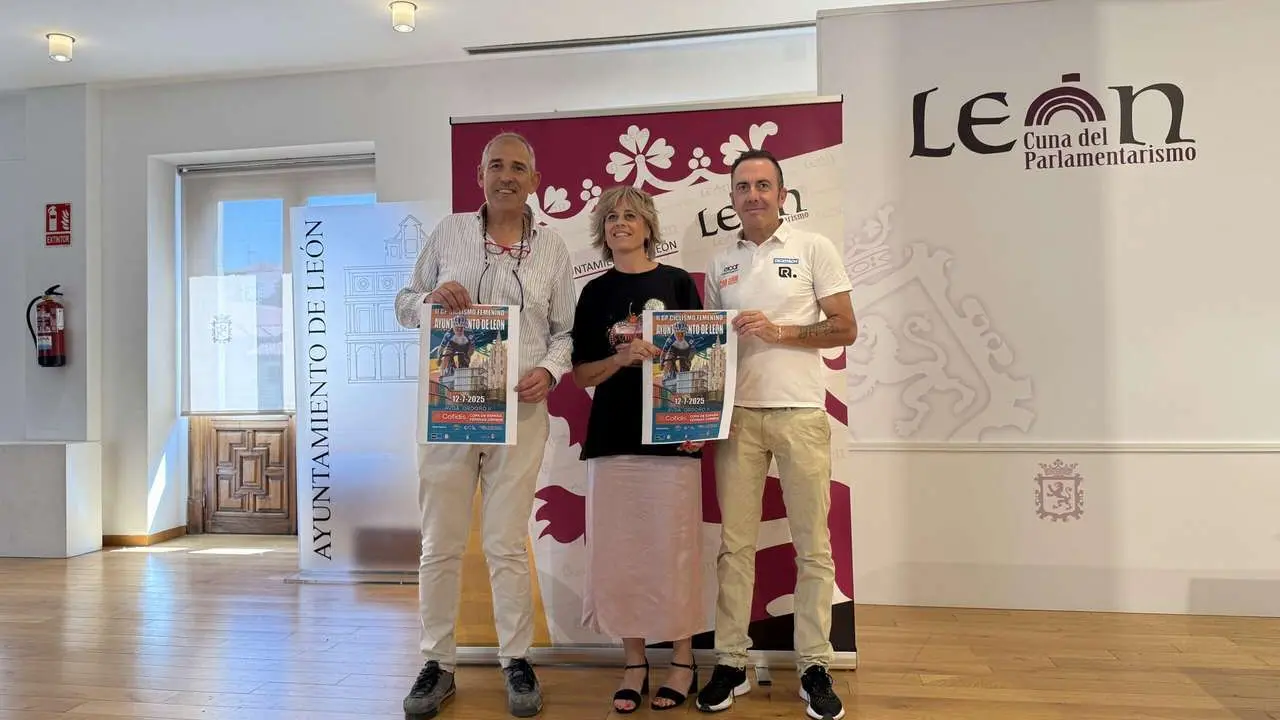 Presentaci&oacute;n del Gran Premio Femenino de Ciclismo en el Ayuntamiento de Le&oacute;n.