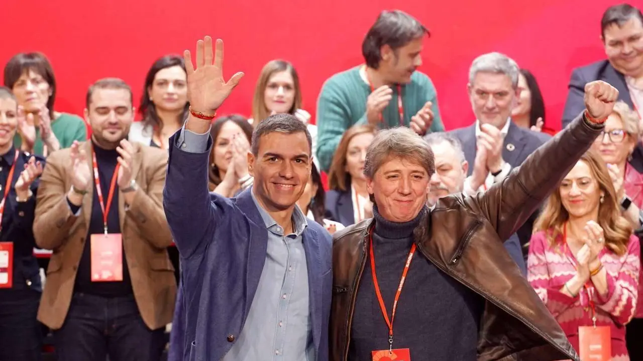 Primera jornada del XV Congreso Auton&oacute;mico del PSOE de Castilla y Le&oacute;n:A las 10.30 horas elecci&oacute;n de la Mesa y a partir de las 11.00 horas inauguraci&oacute;n con los saludos y las intervenciones del exsecretario auton&oacute;mico Luis Tudanca; del secretario general del PSCyL, Carlos Mart&iacute;nez, y el secretario general y presidente del Gobierno, Pedro S&aacute;nchez. Lugar: Cine Ortega. A las 16.30 horas comienza el &Aacute;gora &lsquo;Igualdad para transformar Castilla y Le&oacute;n&rsquo; con la intervenci&oacute;n de la ministra de Igualdad, Ana Redondo, y la alcaldesa de Palencia, Miriam Andr&eacute;s, y a las 18.30 horas, el de &lsquo;Desarrollo territorial y derecho a quedarse&rsquo;, con la participaci&oacute;n de la eurodiputada Iratxe Garc&iacute;a; el ministro de Transportes y Movilidad Sostenible, &Oacute;scar Puente, y el secretario general del PSCyL