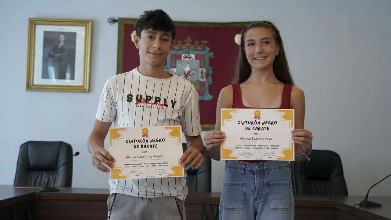 Aitana Fuentes y &Aacute;lvaro Garc&iacute;a, cinturones negro de k&aacute;rate. | AP