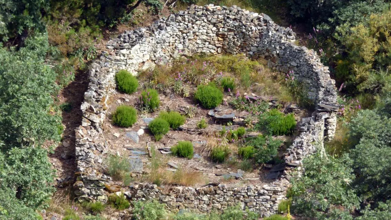 Cortines de Fonfr&iacute;a (Torre del Bierzo, Le&oacute;n)