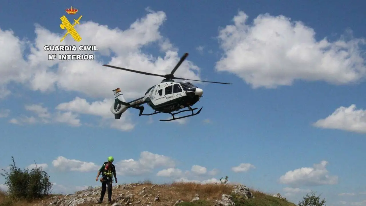 Los grupos de rescate buscan al monta&ntilde;ero desaparecido Le&oacute;n. Fotograf&iacute;a de archivo.