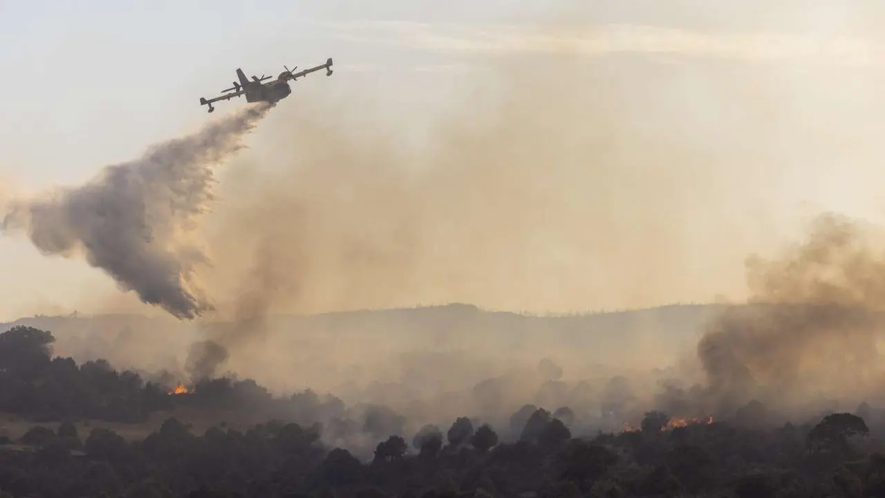 Rmestudios. ICAL. La Junta activa la situaci&oacute;n operativa dos ante la evoluci&oacute;n del incendio de Navaluenga (&Aacute;vila)