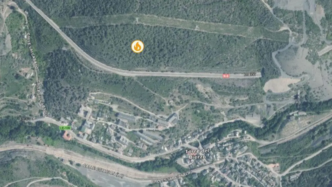 Zona del incendio en Torre del Bierzo