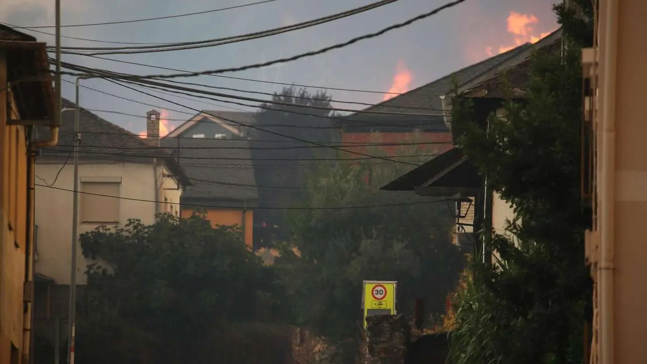 C&eacute;sar Hornija. ICAL. Incendios entre las comarcas del Bierzo y La Cabrera (Le&oacute;n)