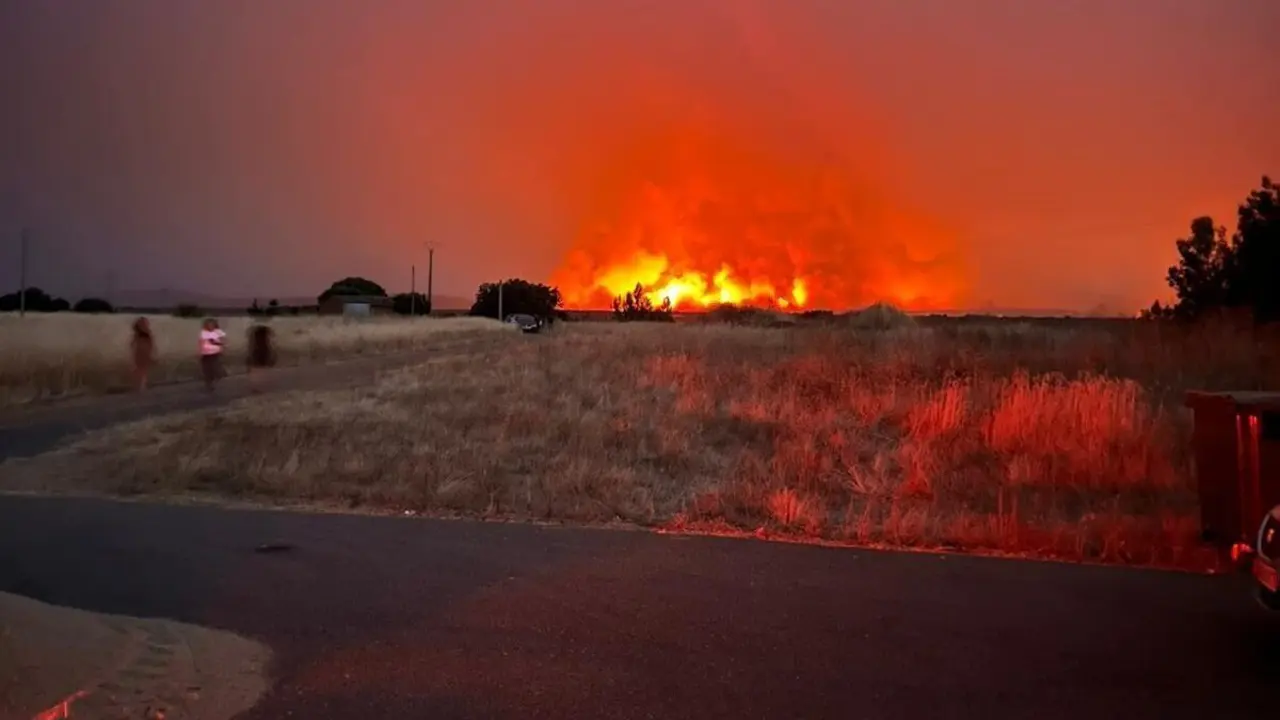 Incendio Castrocalb&oacute;n