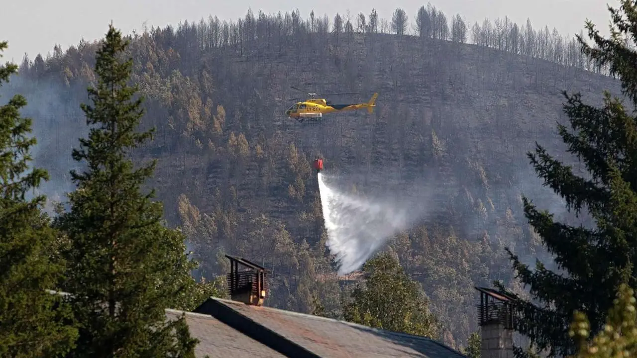 Peio Garc&iacute;a. ICAL. Incendio en Gara&ntilde;o (Le&oacute;n)