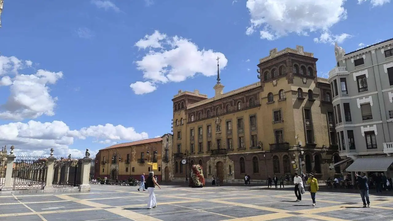 Le&oacute;n24horas
