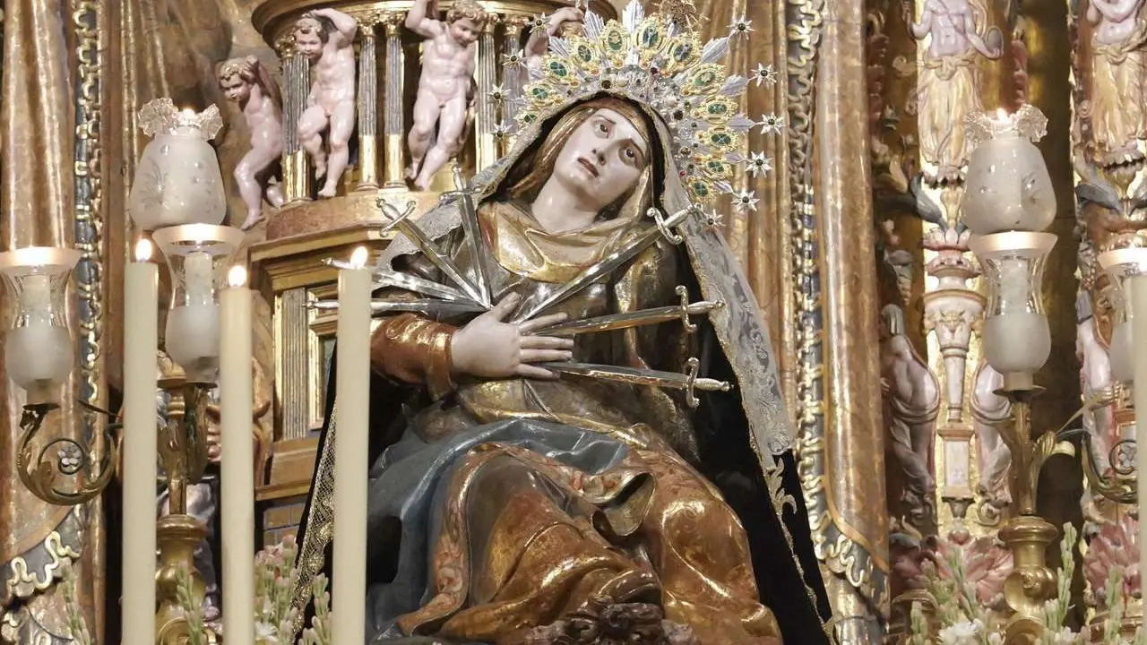 El presidente de la Conferencia Episcopal Espa&ntilde;ola y arzobispo de Valladolid, Luis Arg&uuml;ello, preside en Astorga la ceremonia de coronaci&oacute;n can&oacute;nica de la imagen de Nuestra Se&ntilde;ora de los Dolores. ICAL. 