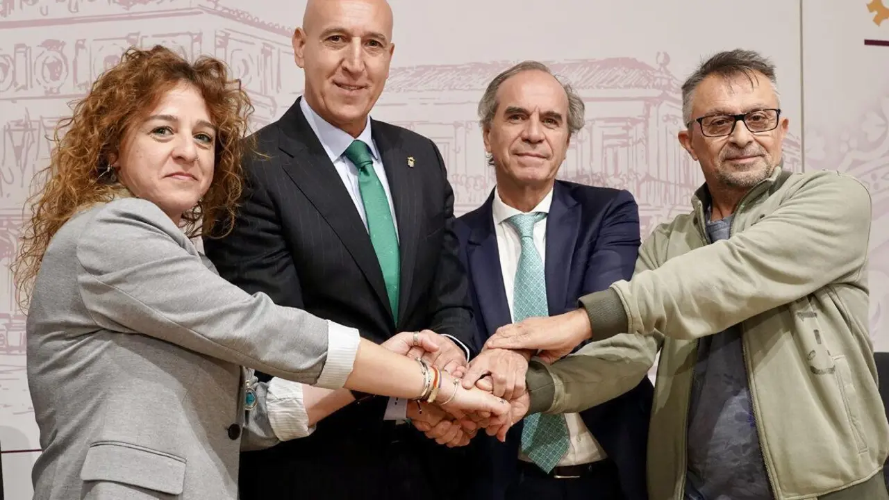 Ayuntamiento, Fele, CCOO y UGT activan el di&aacute;logo social en Le&oacute;n con un acuerdo marco. | ICAL