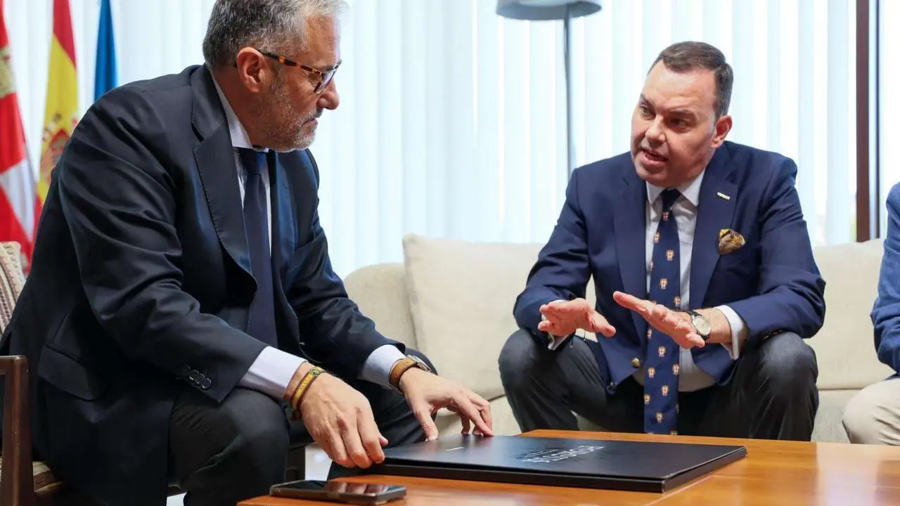Carlos Poll&aacute;n y Jos&eacute; Mar&iacute;a Viejo. | FUNDOS