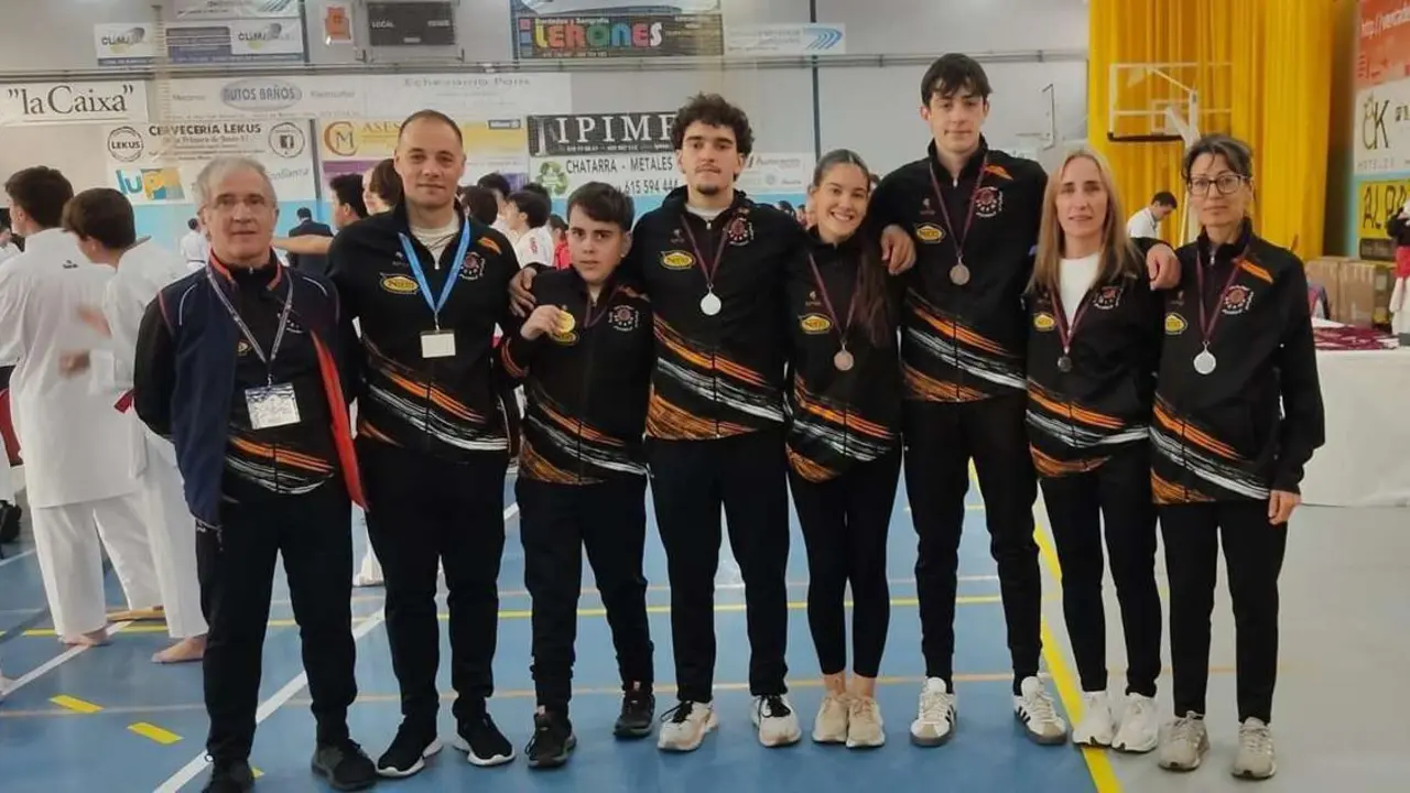 Medallistas del club en la segunda fase de la liga regional.